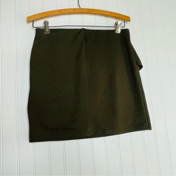 ZARA Trafaluc Ruffle Mini Skirt - Picture 5 of 7